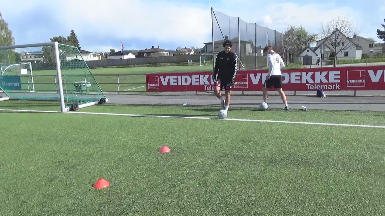 1 Føring innside høyre.MP4